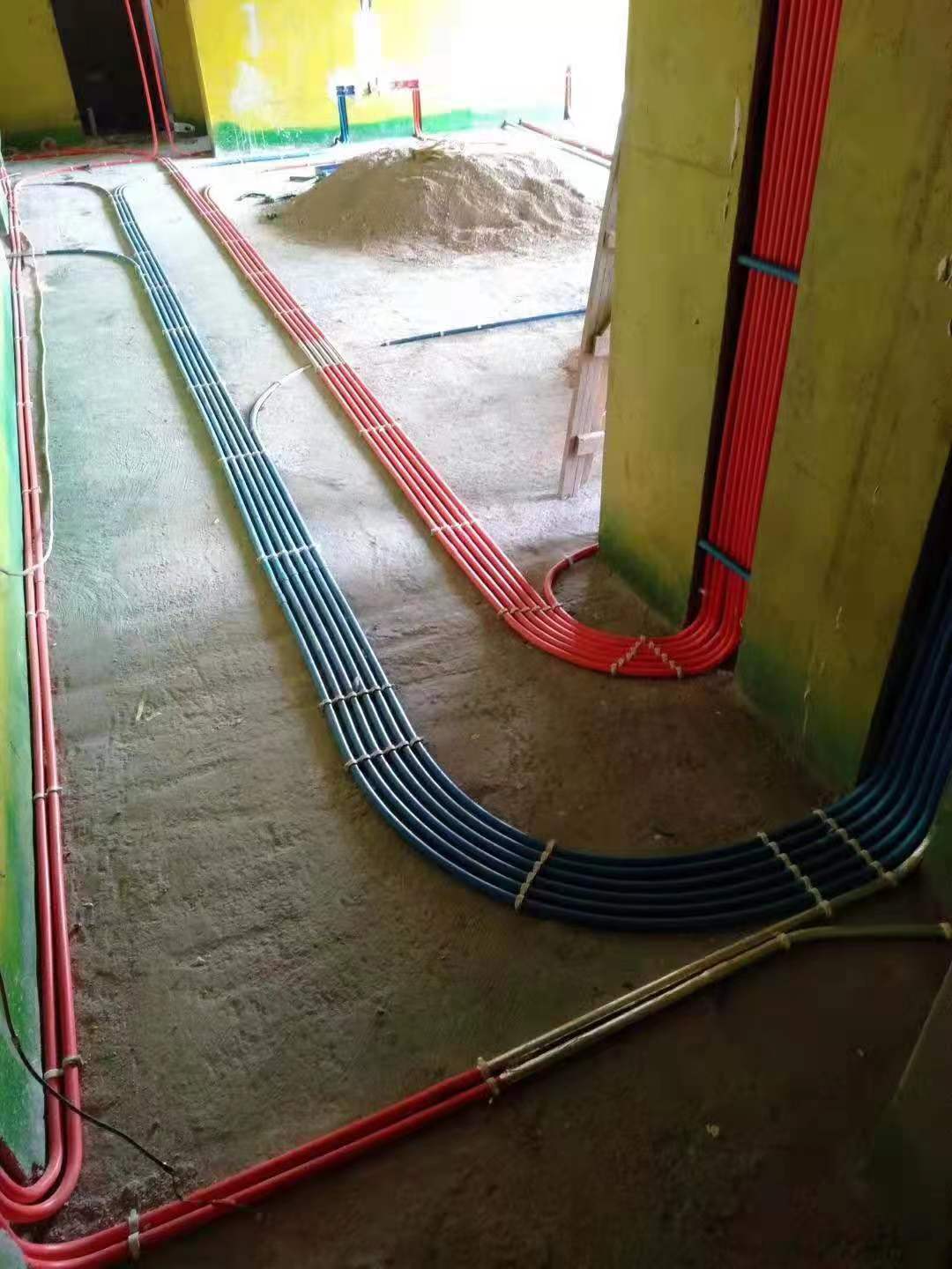 232c881cb4b88f56c5fc3c91fcb4f9c.jpg